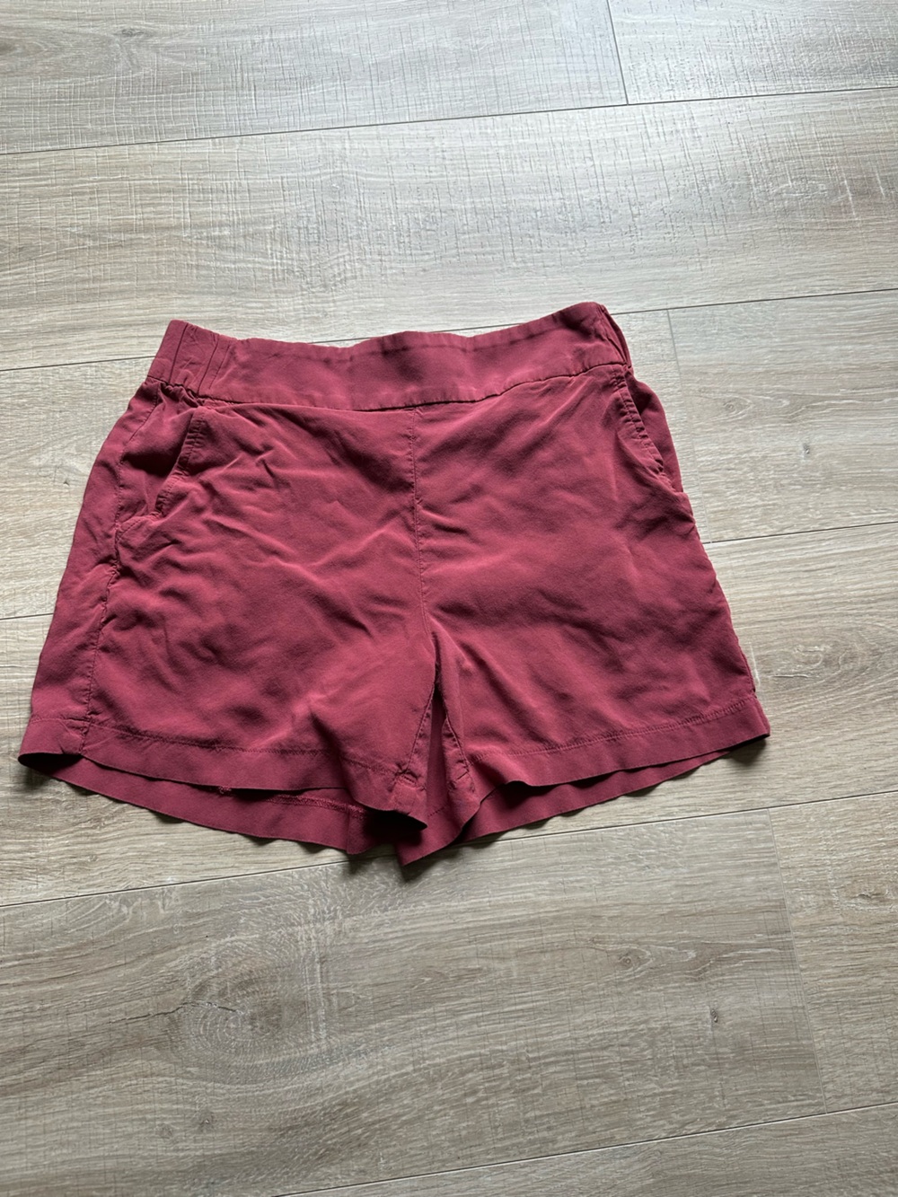 Nine West Wine Red Casual Pull-On Shorts